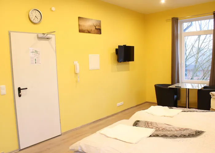 M&m - Harburg Hotel